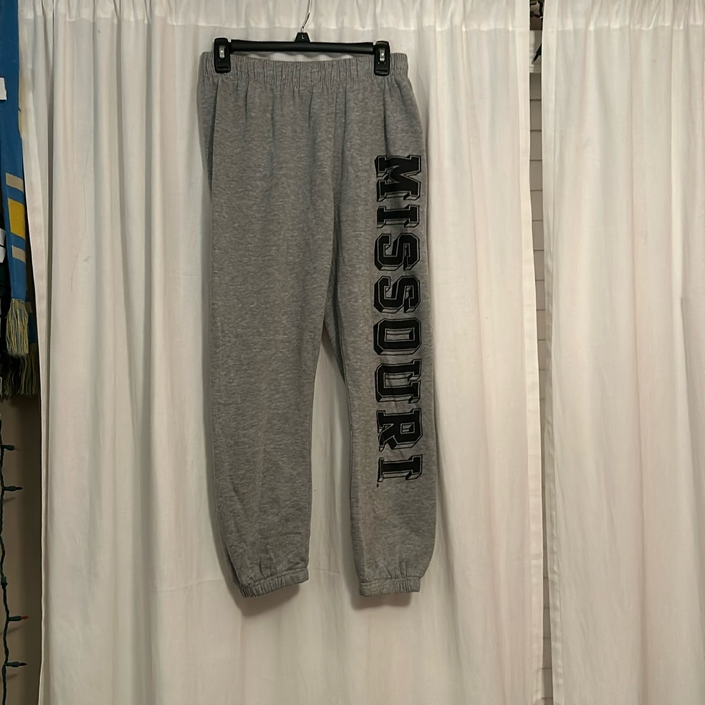 MV sport Missouri sweatpants